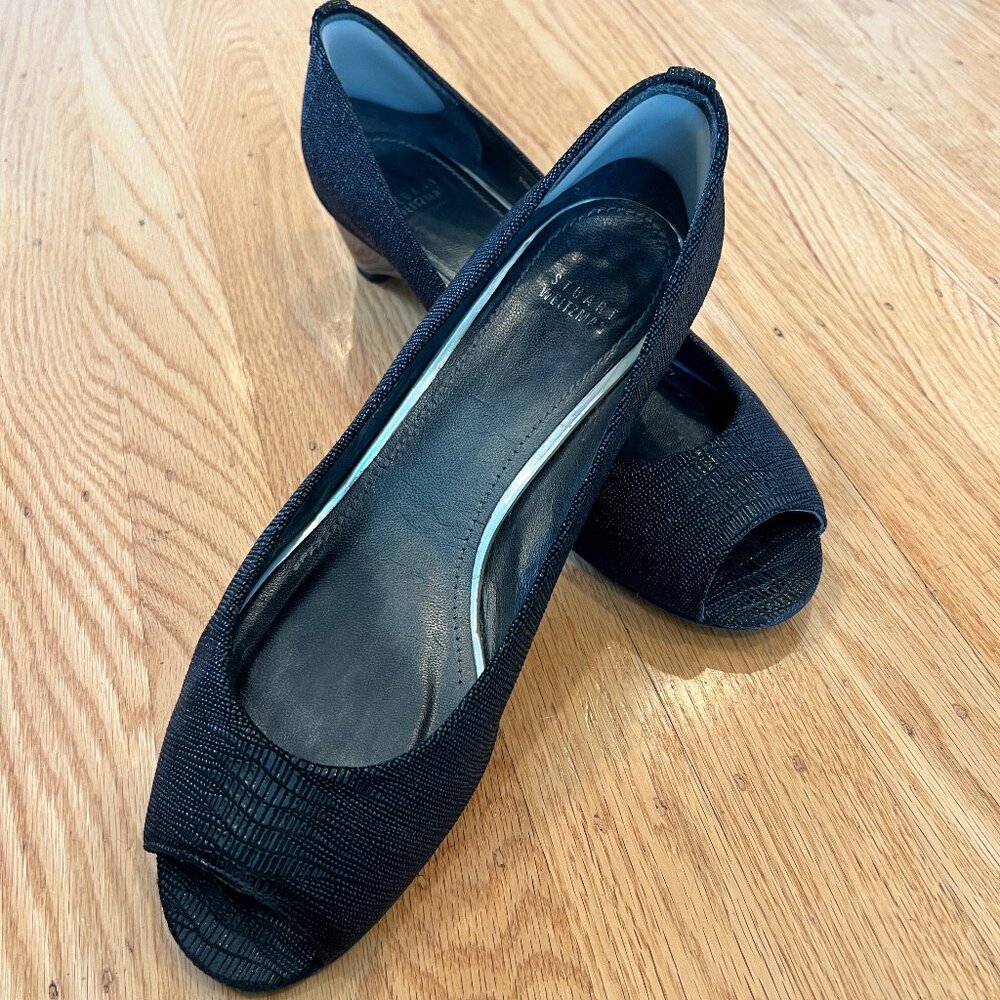 ~Stuart Weitzman~ Black Patent Leather Peep Toe Flats Size 11